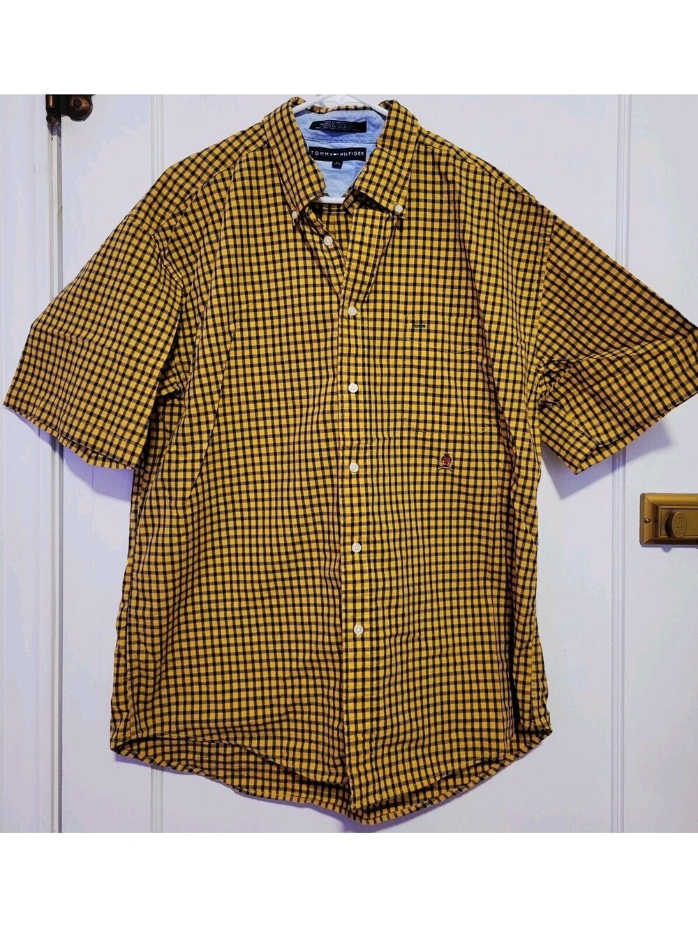 Tommy Hilfiger Men’s XL Plaid Shirt Black & Yellow Short Sleeve Button Up